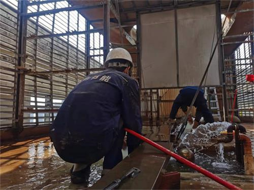 開式冷卻塔產生噪聲的解決途徑如下介紹(開式橫流冷